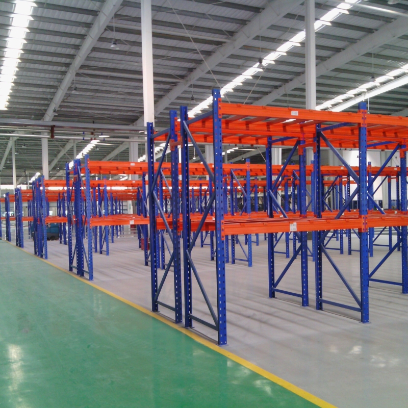 Heavy warehouse shelf