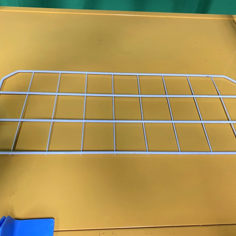 Shelf divider