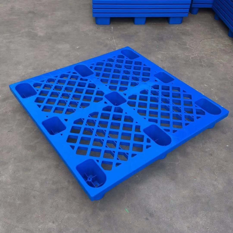 plastic tray