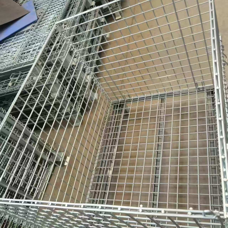  storage cage