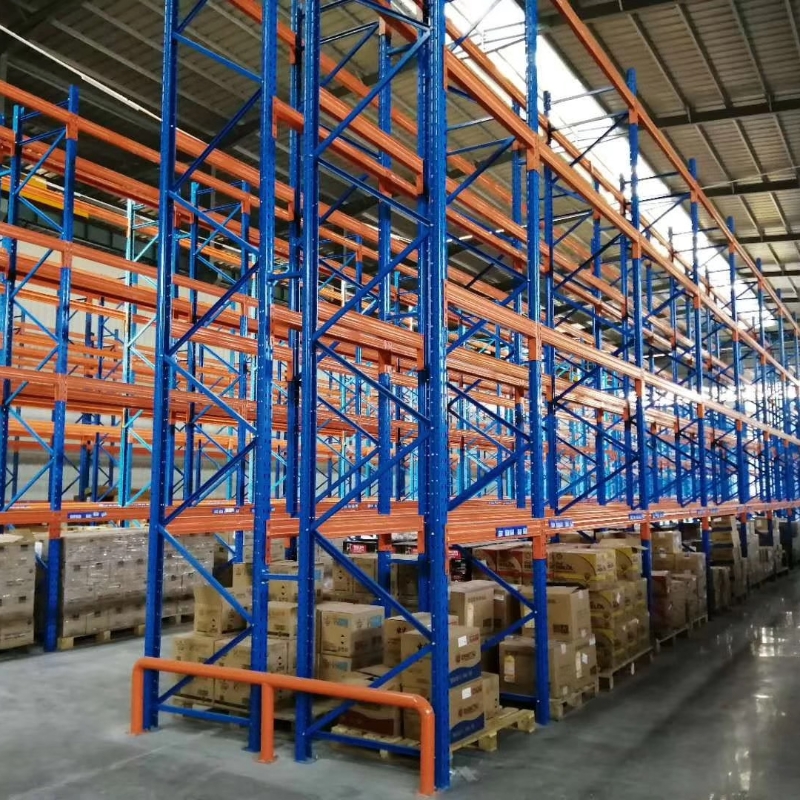 Smart warehouse racking