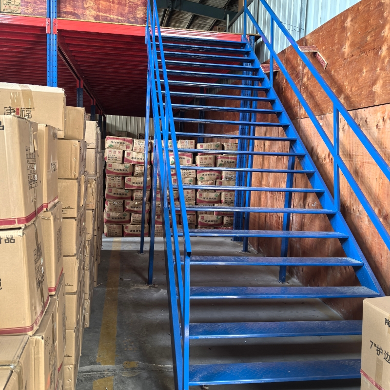 Mezzanine platform racking